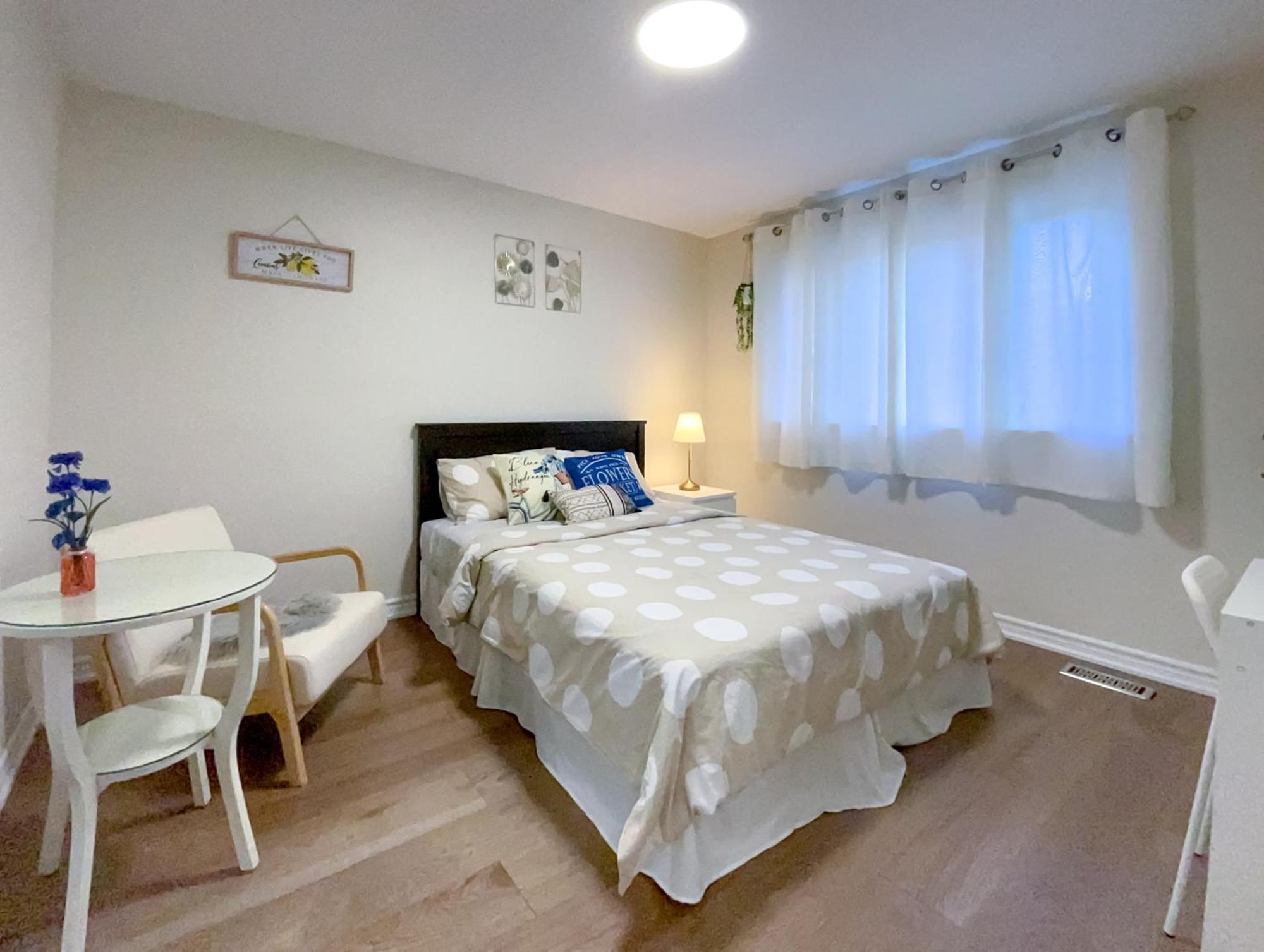 Newly-Renovated 3Br House, 12 Minutes To Airport Apartman Toronto Kültér fotó
