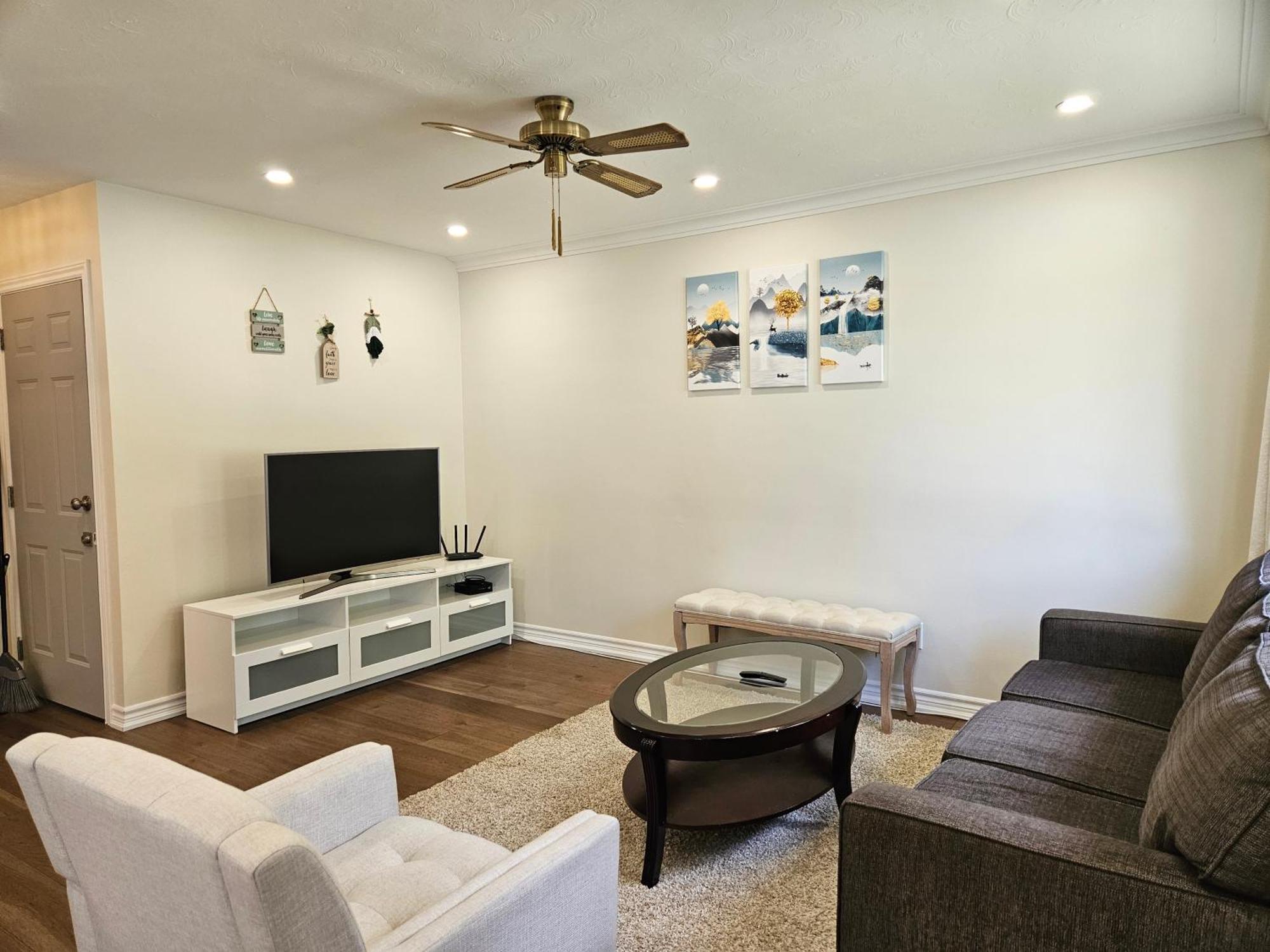 Newly-Renovated 3Br House, 12 Minutes To Airport Apartman Toronto Kültér fotó