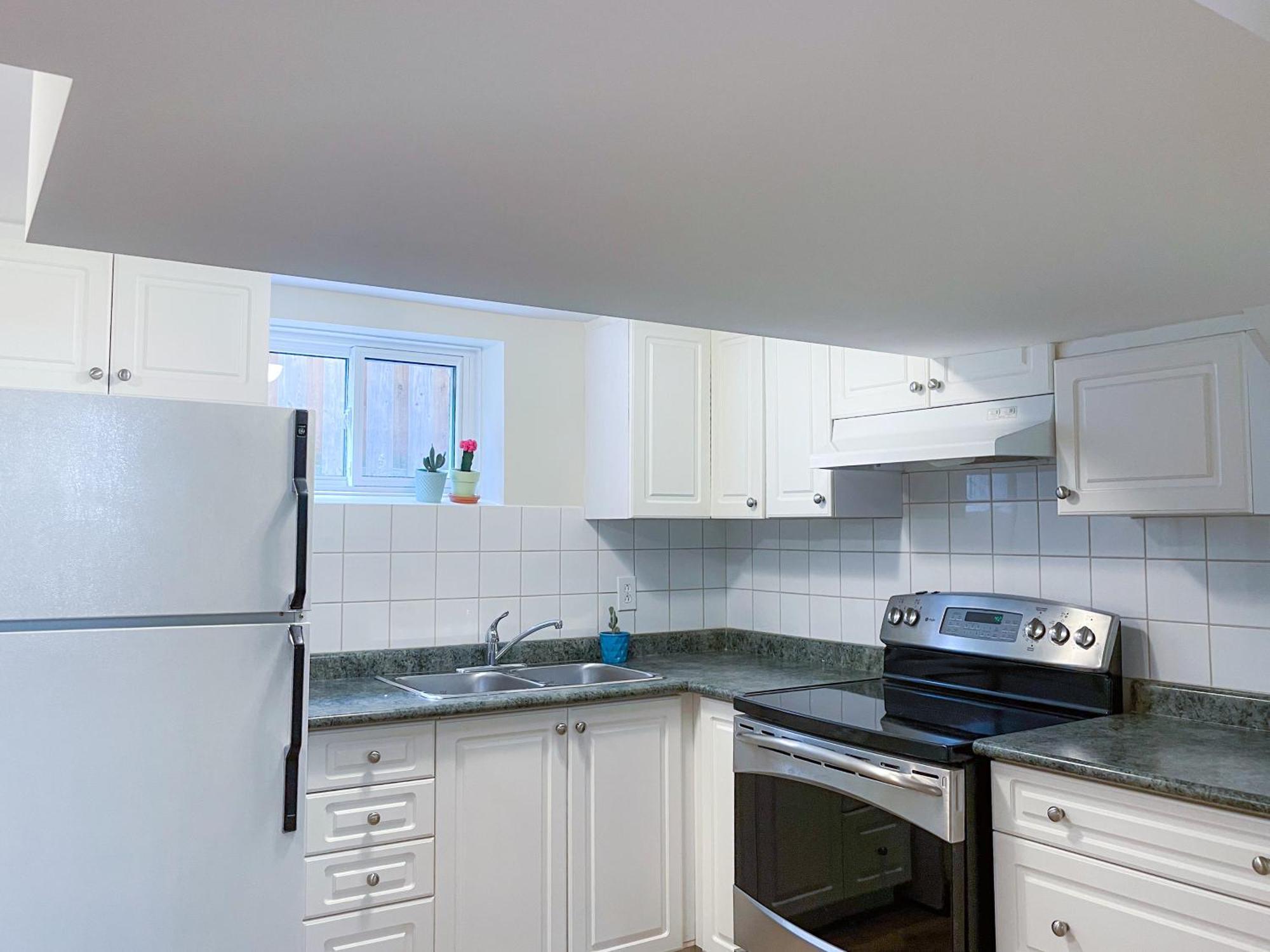 Newly-Renovated 3Br House, 12 Minutes To Airport Apartman Toronto Kültér fotó